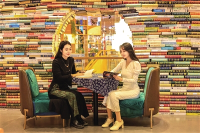 新華書店（騰飛路店）。